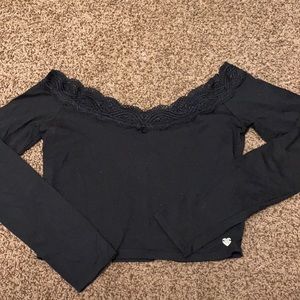 Off the shoulder long sleeve